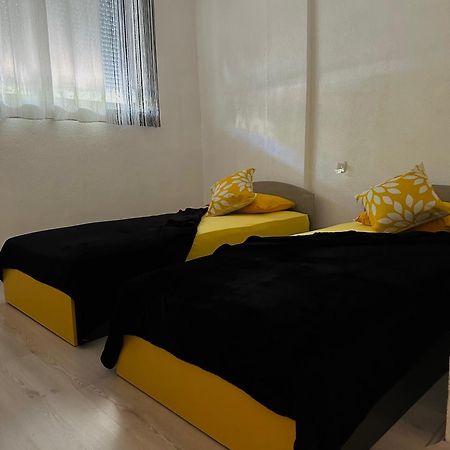 Anka Apartment Stip Bagian luar foto